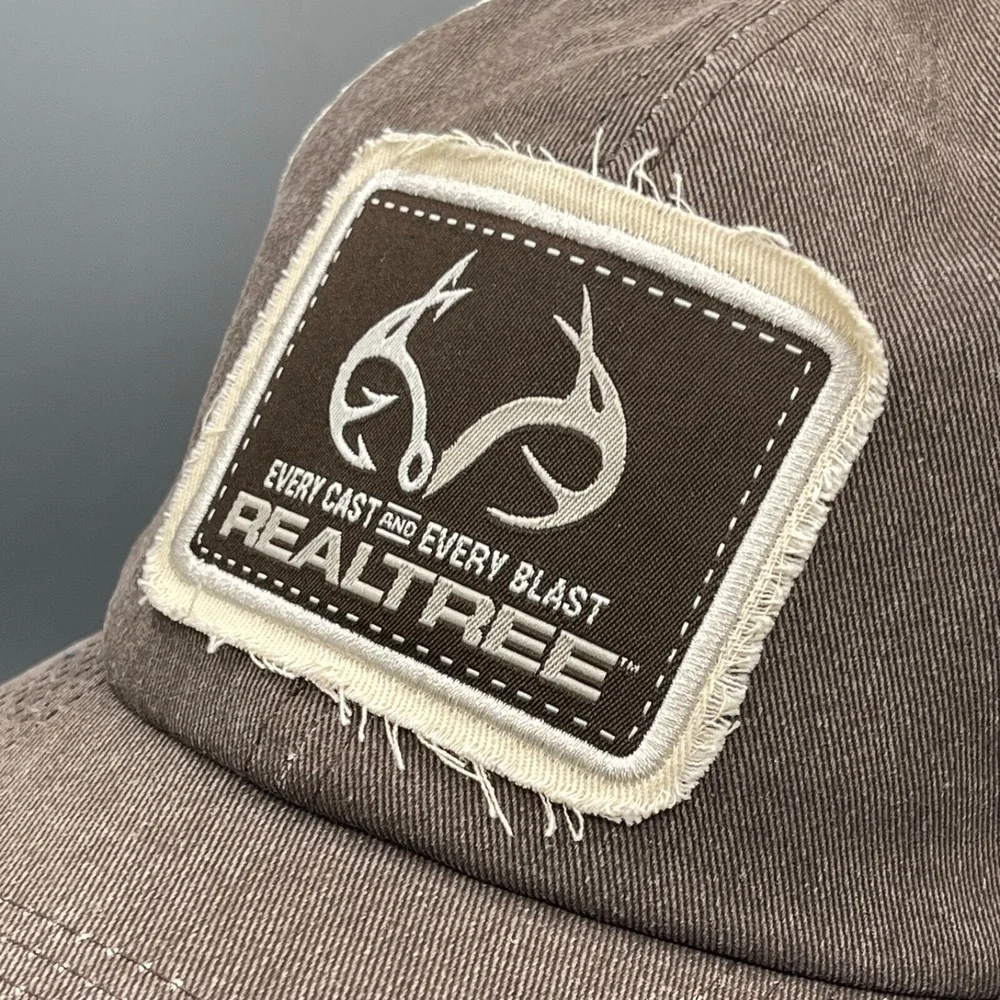 Realtree Baseball Cap Hunting Fishing Outdoors Trucker Cast Blast Adjustable NWT